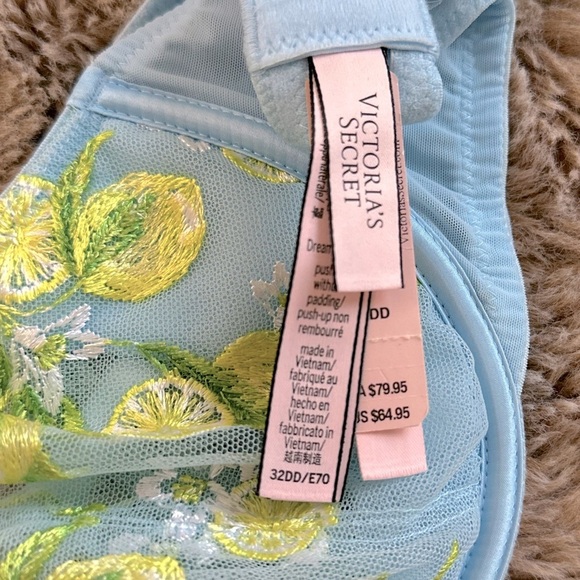 Victoria’s Secret Demi Bra 32DD - Picture 7 of 8
